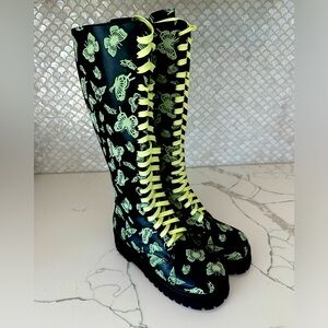 Dolls Kill By Club Exec Super Cool Butterfly Boots. Size 9